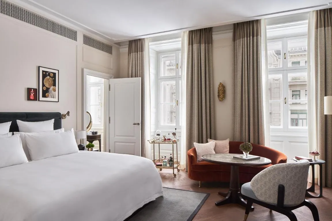 Image of Rosewood Vienna