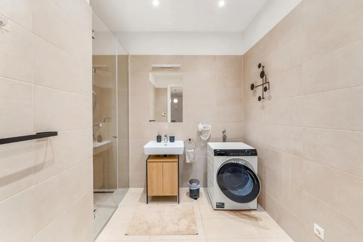 Image 4 of Vienna Chic Residences #Suite 7