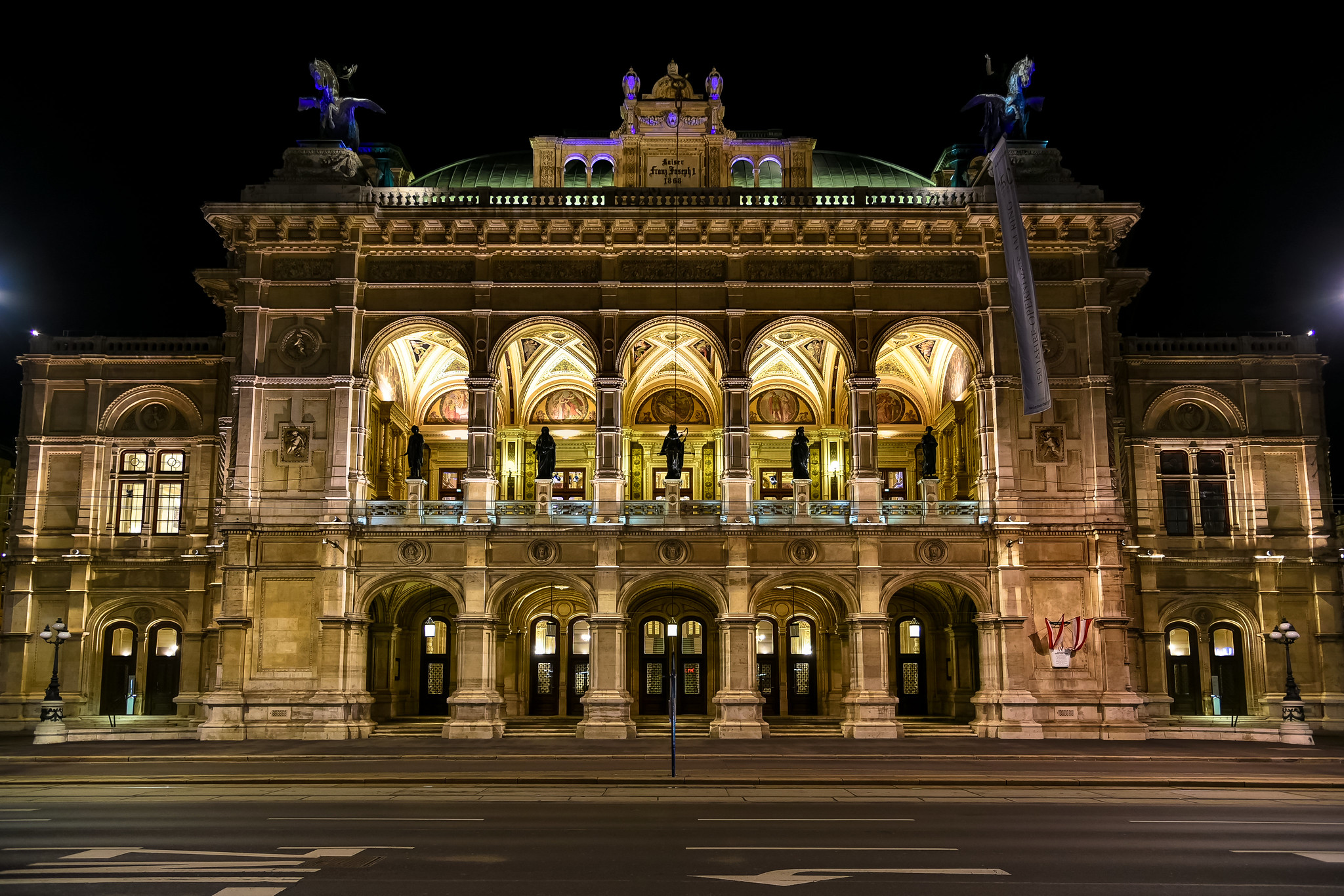 Vienna State Opera (Wiener Staatsoper)