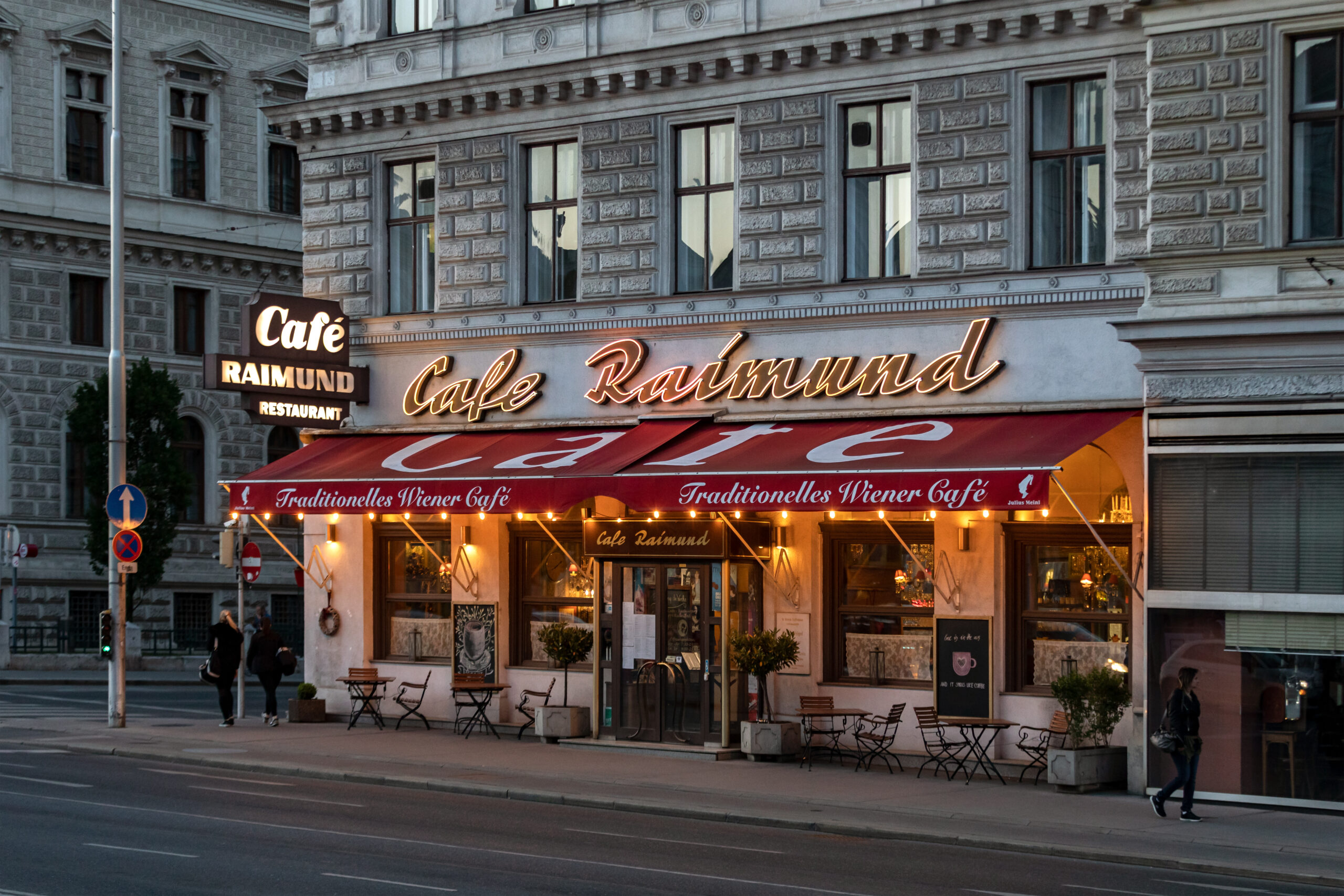 Viennese Coffeehouses
